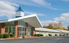 Monticello Inn- Framingham/ Boston